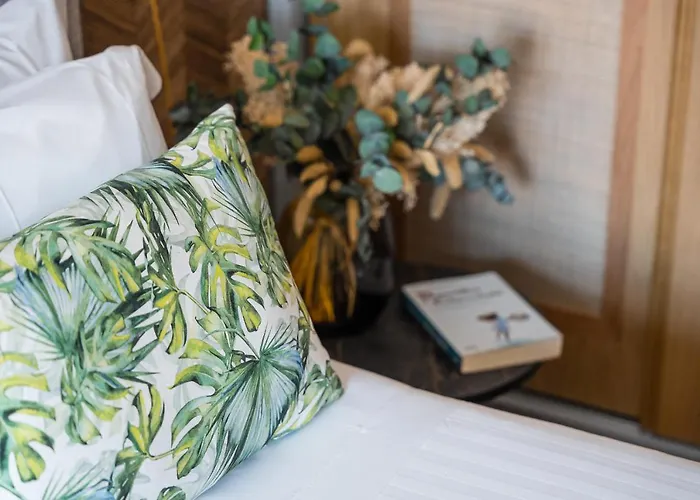 Victoria Project - - Private Parking