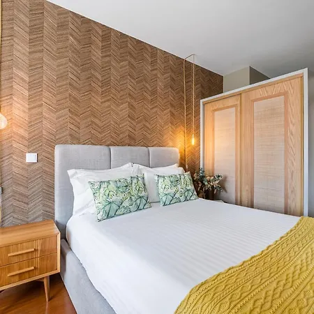 Victoria Project - - Private Parking *