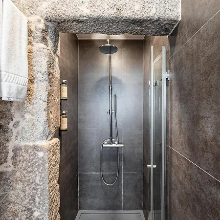 Victoria Project - - Private Parking *