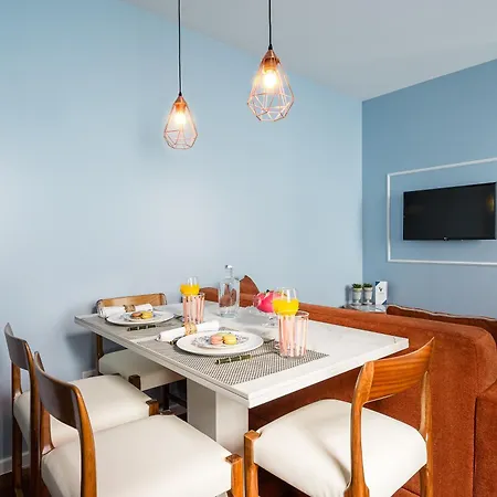 Victoria Project - - Private Parking *