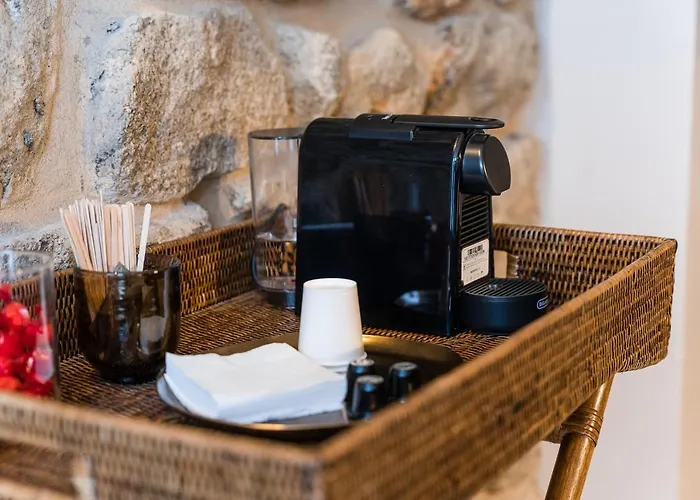 Victoria Project - - Private Parking *